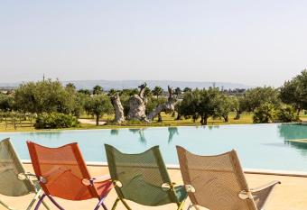 Agua Green Resort has Balcony rooms