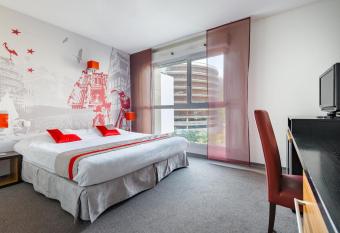 Lagrange Apart   Hotel Strasbourg Wilson allows 18 year olds to book a room