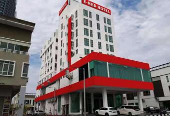E-Red Hotel Melaka allows 18 year olds to book a room