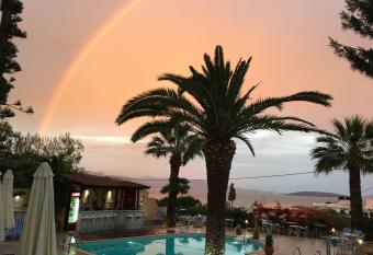 Tolon Holidays Hotel has Balcony rooms