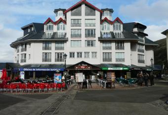 Apartamentos Sabica Nevada Plaza has Balcony rooms