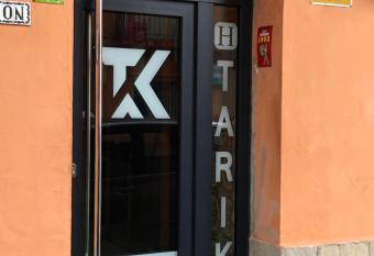 Hostal Tarik has Balcony rooms