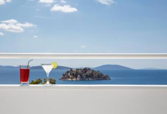 Asteria Hotel has Balcony rooms