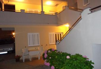 Apartments Kekica has Balcony rooms