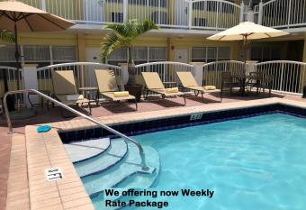 Beach Place Hotel has Balcony rooms