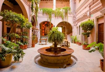 Selina San Miguel de Allende allows 18 year olds to book a room