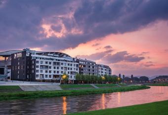 Park Hotel & Spa has Balcony rooms