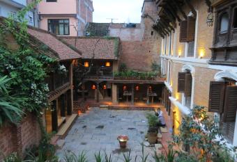 The Inn Patan has Balcony rooms