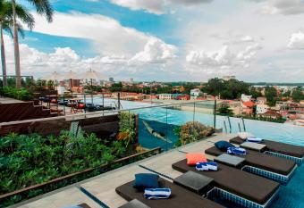 Aquarius Hotel and Urban Resort has Balcony rooms