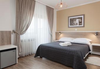 Tourist Center Marko has Balcony rooms