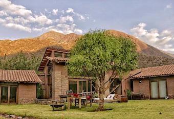 Luxury House at Sacred Valley Urubamba Cusco The Mountain Star has Balcony rooms