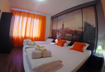 Balkan-inn Skadarlija 2 apartment has Smoking/Balcony rooms