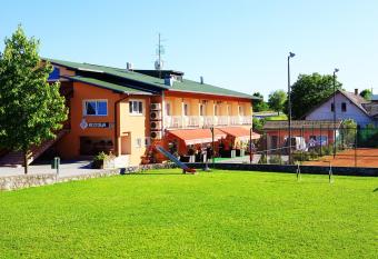 Bed and Breakfast Restaurant DP has Balcony rooms