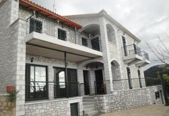 Papadeas Villas has Balcony rooms