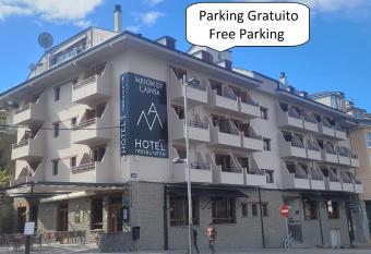 Hotel Meson de L   Ainsa has Balcony rooms