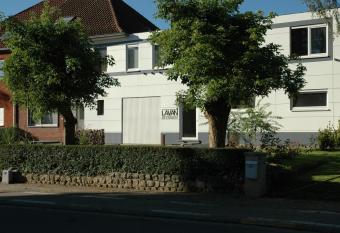 Lavan allows 18 year olds to book a room