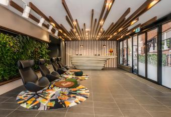 Kennigo Hotel Brisbane, Independent Collection by EVT has Balcony rooms