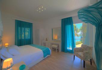 Ionian Paths has Balcony rooms