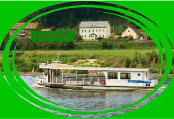 Pension H  nel-Hof Bad Schandau allows 18 year olds to book a room