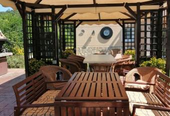 Holiday Home Cardona has Balcony rooms