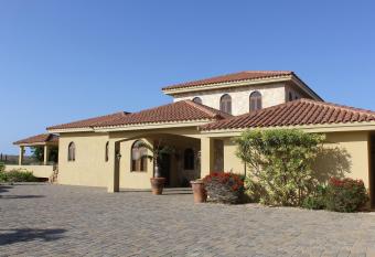 Beverly Hills Aruba has Balcony rooms