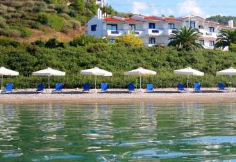 Agnadi Hotel has Balcony rooms