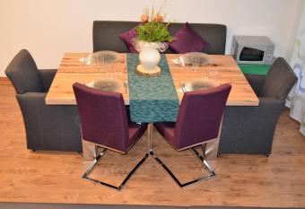 Apartment Mia has Balcony rooms