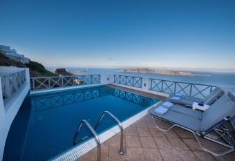 Prekas Apartments has Balcony rooms