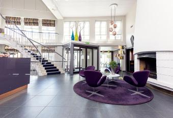 Hotell Vic Porsgrunn allows 18 year olds to book a room