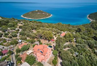 Apartments with a parking space Cunski, Losinj - 7867 has Balcony rooms