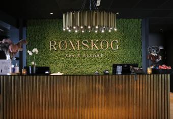 R  mskog Spa & Resort - Unike Hoteller has Balcony rooms