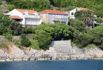 Apartments by the sea Trpanj, Peljesac - 4549 has Balcony rooms