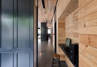 Park 5 Cilandak has Balcony rooms