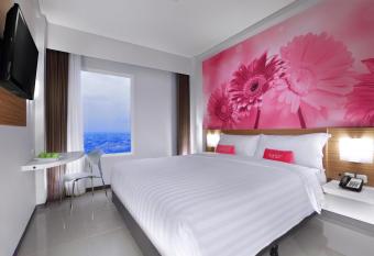 favehotel Rungkut Surabaya allows 18 year olds to book a room