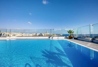 Plaza Regency Hotels has Balcony rooms