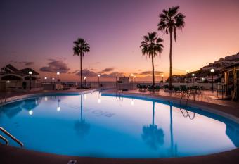 Apartamentos R  o Piedras has Balcony rooms