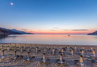 Hotel Biodola has Balcony rooms