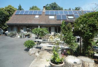 Passe-Partout has Balcony rooms