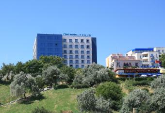 Continental Forum Constanta allows 18 year olds to book a room