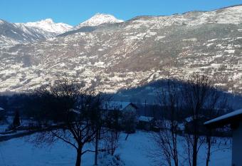 La Maison De Chantal allows 18 year olds to book a room