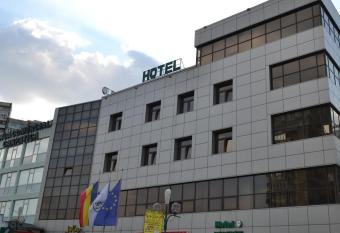 Hotel Sir Lujerului allows 18 year olds to book a room