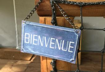 Lodging Le Lac has Balcony rooms