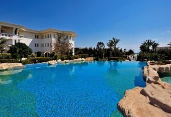 Medina Belisaire And Thalasso has Balcony rooms