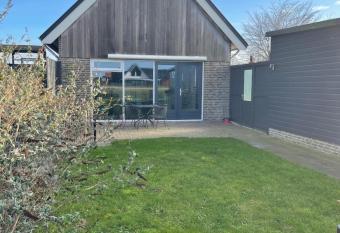 Hubanet has Balcony rooms