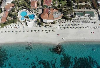 Villaggio Il Gabbiano has Balcony rooms