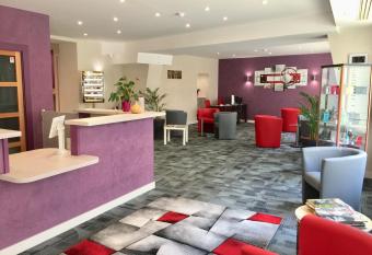 Hotel Chiffre allows 18 year olds to book a room