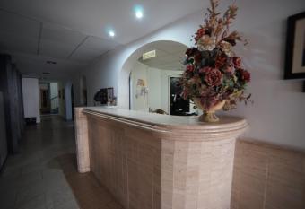 Cardor Holiday Complex has Balcony rooms