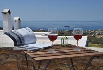 Crystal View has Balcony rooms