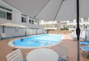 Hotel Arena has Balcony rooms