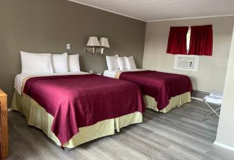 Timberly Motel has Balcony rooms